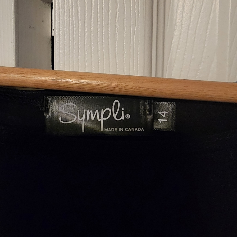 Sympli Top - Picture 3 of 3
